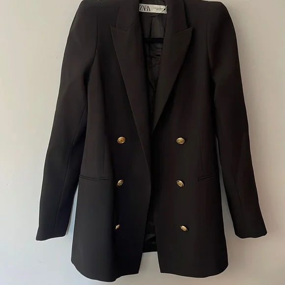 Zara Black Tailored Strong Shoulder Blazer with Gold Buttons - Picture 14 of 16